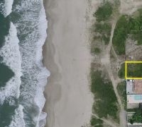 Terreno Frente Mar com 600m²