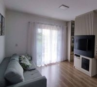 Casa com Sala Comercial + Apartamentos