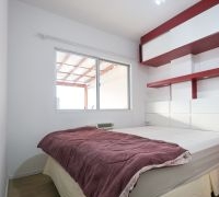 ALUGA - Apartamento com terraço