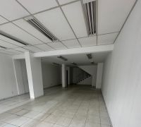 ALUGA - Sala Comercial - Ed. Jaraguá