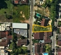 Terreno sem benfeitorias