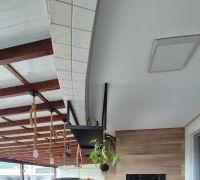 ALUGA - Apartamento com terraço