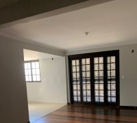 Casa de Alvenaria para fins Comerciais